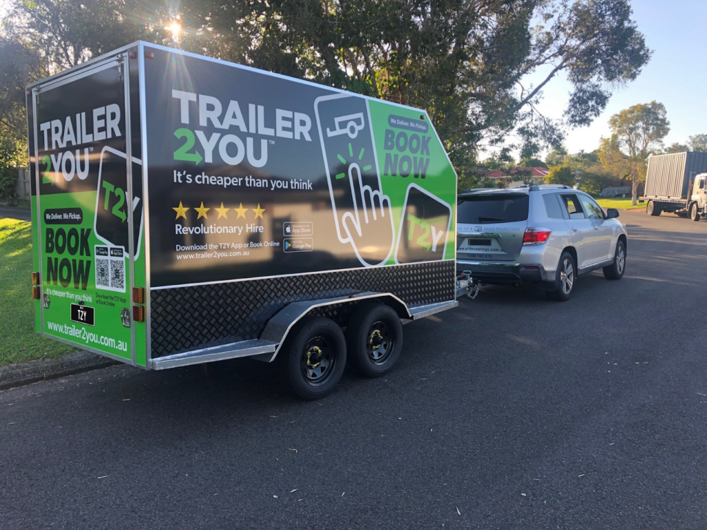 Large enclosed trailer hire