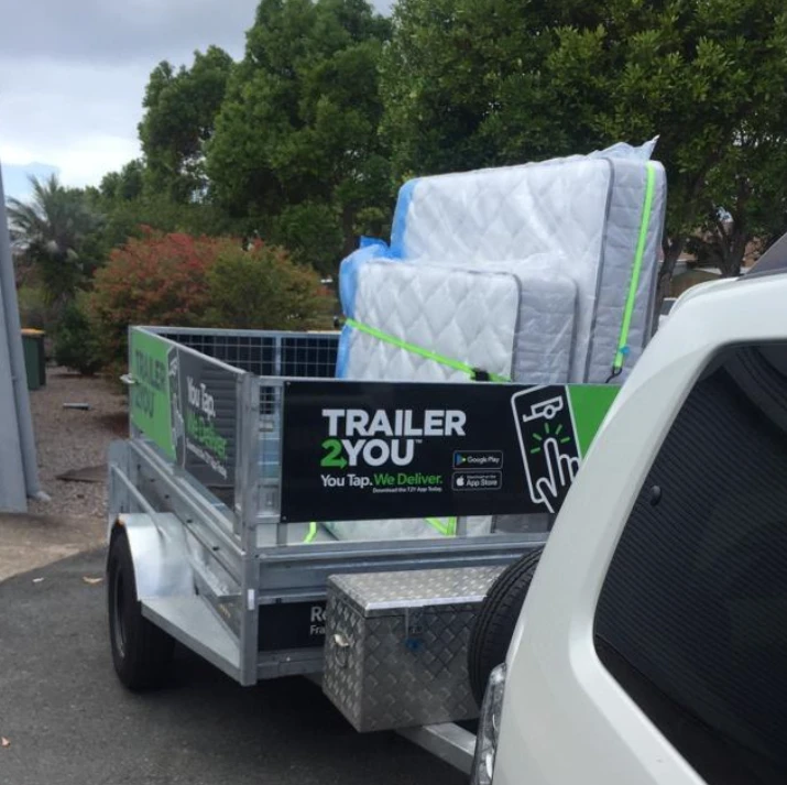 budget moving trailer